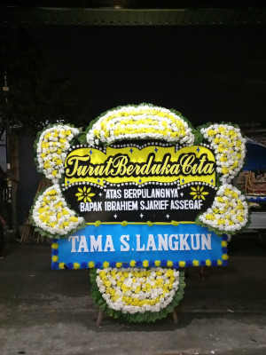 Papan Bunga Duka di Subang Mas